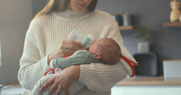 How Do You Choose the Right Baby Bottles for Feeding?