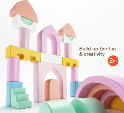 Fisher-Price Wood Toddler Toy Castle Block Set, 28 Wooden Pieces for Stacking Developmental Play Preschool Kids Ages 2+ Years