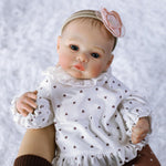 Lifelike Reborn Baby Dolls - 18 Inch Realistic Newborn Baby Dolls Girl, Real Life Baby Dolls with Soft Weighted Body, Real Baby Reborn Gift with Accessories for 3+ Years Old Kids