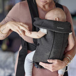 BabyBjörn Baby Carrier Mini, Charcoal Gray, 3D Jersey | Infant Carrier (7-25 lbs), Ergonomic, Easy-to-Use